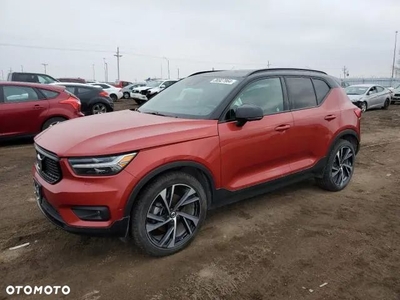 Volvo XC 40 T5 AWD R-Design