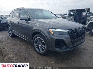 Audi Q7 2.0 benzyna 2025r. (CLAYTON)