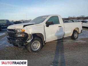 Chevrolet Silverado 4.0 benzyna 2021r. (KANSAS CITY)