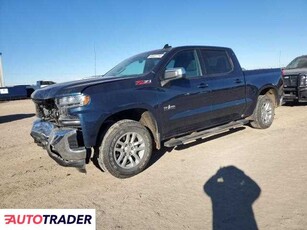 Chevrolet Silverado 5.0 benzyna 2021r. (AMARILLO)