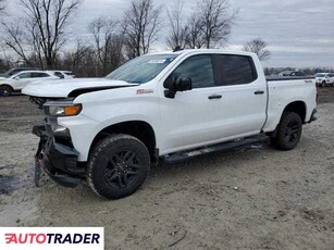 Chevrolet Silverado 5.0 benzyna 2021r. (CICERO)