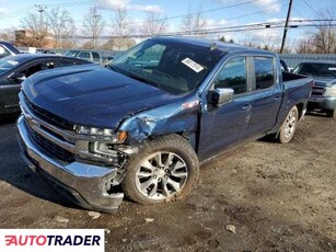 Chevrolet Silverado 5.0 benzyna 2021r. (NEW BRITAIN)