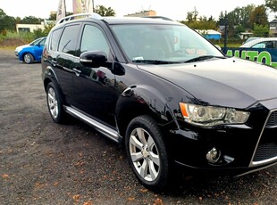 Mitsubishi Outlander II Salon Polska-7 osób- 4X4-Klima-Alu Felga-St tech B dobry!