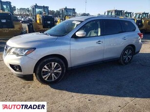 Nissan Pathfinder 3.0 benzyna 2019r. (DUNN)