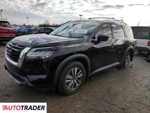 Nissan Pathfinder 3.0 benzyna 2022r. (INDIANAPOLIS)