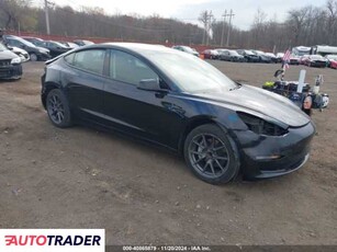 Tesla Model 3 benzyna 2021r. (SAYREVILLE)