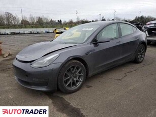 Tesla Model 3 benzyna 2023r. (PORTLAND)