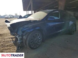 Tesla Model Y benzyna 2023r. (AMERICAN CANYON)