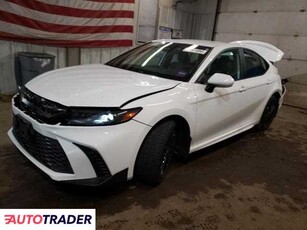 Toyota Camry 2.0 hybrydowy 2025r. (LYMAN)