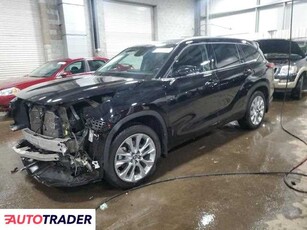 Toyota Highlander 3.0 benzyna 2021r. (HAM LAKE)