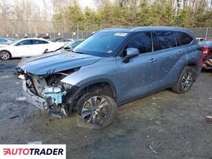 Toyota Highlander 3.0 benzyna 2022r. (WALDORF)