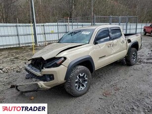 Toyota Tacoma 3.0 benzyna 2019r. (HURRICANE)