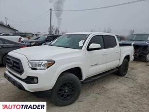 Toyota Tacoma 3.0 benzyna 2022r. (DYER)