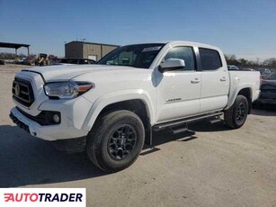 Toyota Tacoma 3.0 benzyna 2022r. (WILMER)