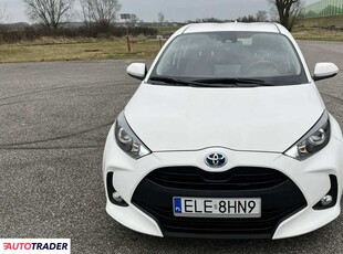 Toyota Yaris 1.5 hybrydowy 116 KM 2022r.