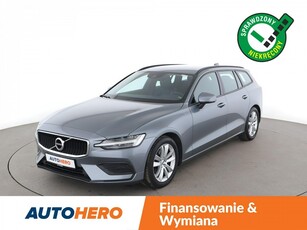 Volvo V60 II Momentum D3 automat skóra kamera navi LED Bluetooth