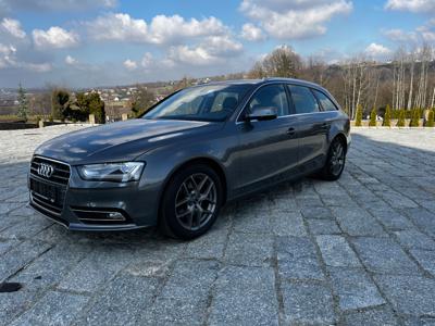 Używane Audi A4 - 58 900 PLN, 193 200 km, 2015