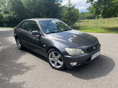 Używane Lexus IS - 46 500 PLN, 96 000 km, 2002