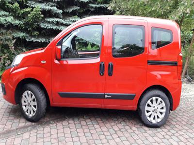 Używane Fiat Qubo - 41 900 PLN, 30 290 km, 2018