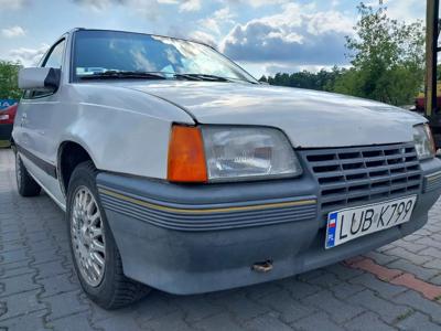Używane Opel Kadett - 4 500 PLN, 25 792 km, 1986