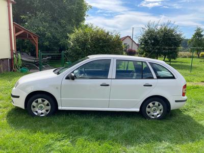 Używane Skoda Fabia - 8 900 PLN, 263 400 km, 2007