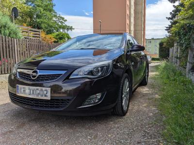 Używane Opel Astra - 29 000 PLN, 167 724 km, 2011