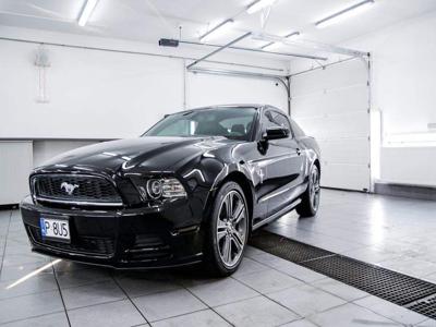 Używane Ford Mustang - 68 000 PLN, 147 000 km, 2013