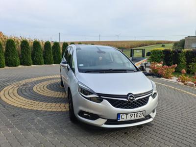 Używane Opel Zafira - 63 900 PLN, 82 000 km, 2016