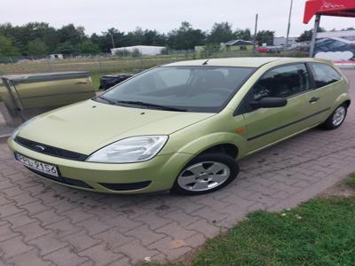 Używane Ford Fiesta - 5 555 PLN, 243 500 km, 2005