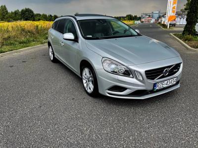 Używane Volvo V60 - 49 950 PLN, 199 950 km, 2012