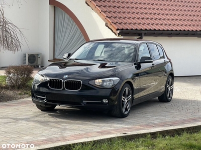 BMW Seria 1 118i Sport Line