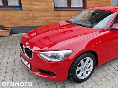 BMW Seria 1 120d xDrive Sport Line