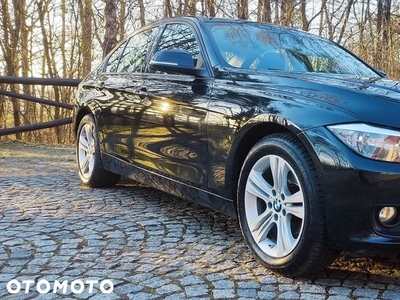 BMW Seria 3 318d