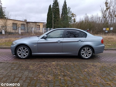 BMW Seria 3 318d