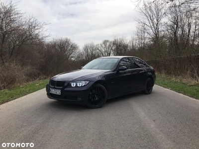 BMW Seria 3 318i