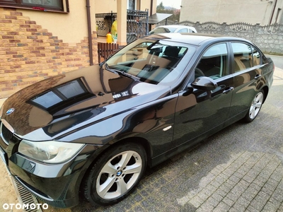 BMW Seria 3 318i