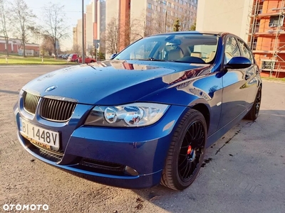 BMW Seria 3 318i