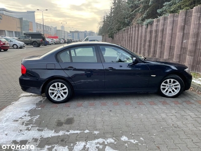 BMW Seria 3 318i