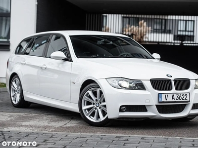 BMW Seria 3 318i Touring Edition Sport