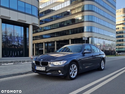 BMW Seria 3 320d Efficient Dynamics