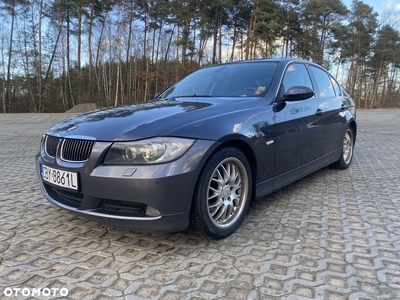 BMW Seria 3 320d DPF Edition Fleet Sport