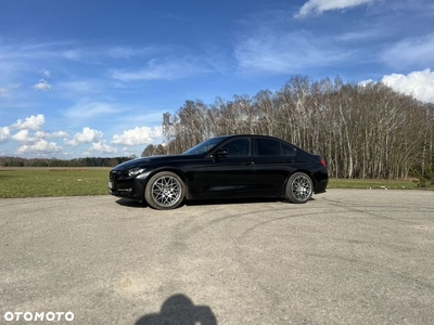 BMW Seria 3 320d Efficient Dynamic Edition