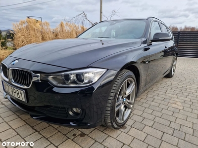 BMW Seria 3 320d Luxury Line