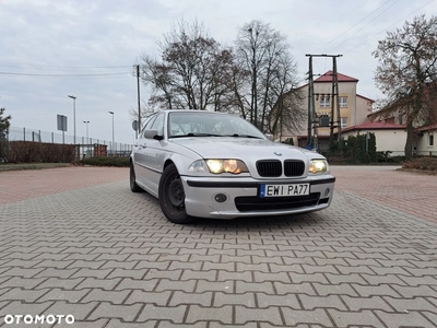 BMW Seria 3 320i