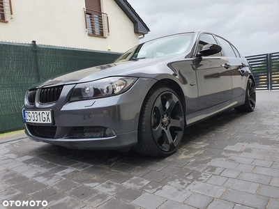 BMW Seria 3 330xi