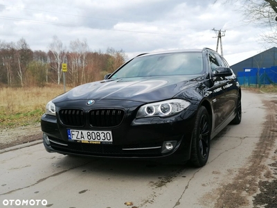 BMW Seria 5 520d Touring Luxury Line