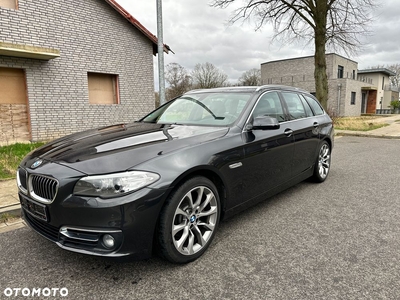 BMW Seria 5 520d Touring Luxury Line