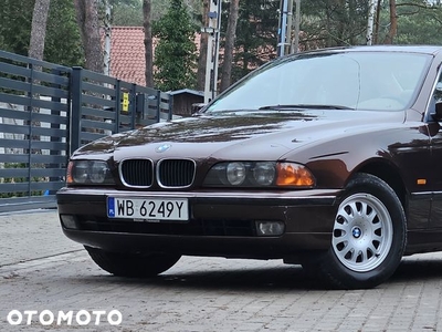 BMW Seria 5 523i