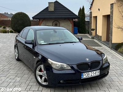 BMW Seria 5 523i