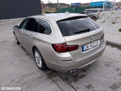 BMW Seria 5 525d Touring